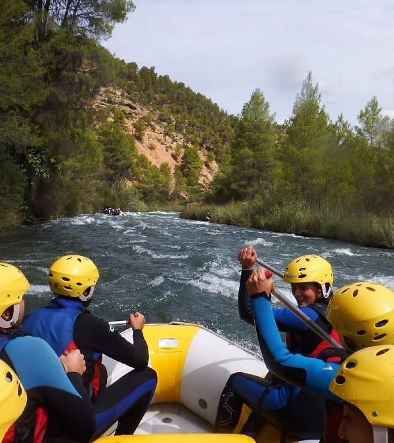 actividades diversión naturaleza rafting rio jucar casa rural alcala del jucar